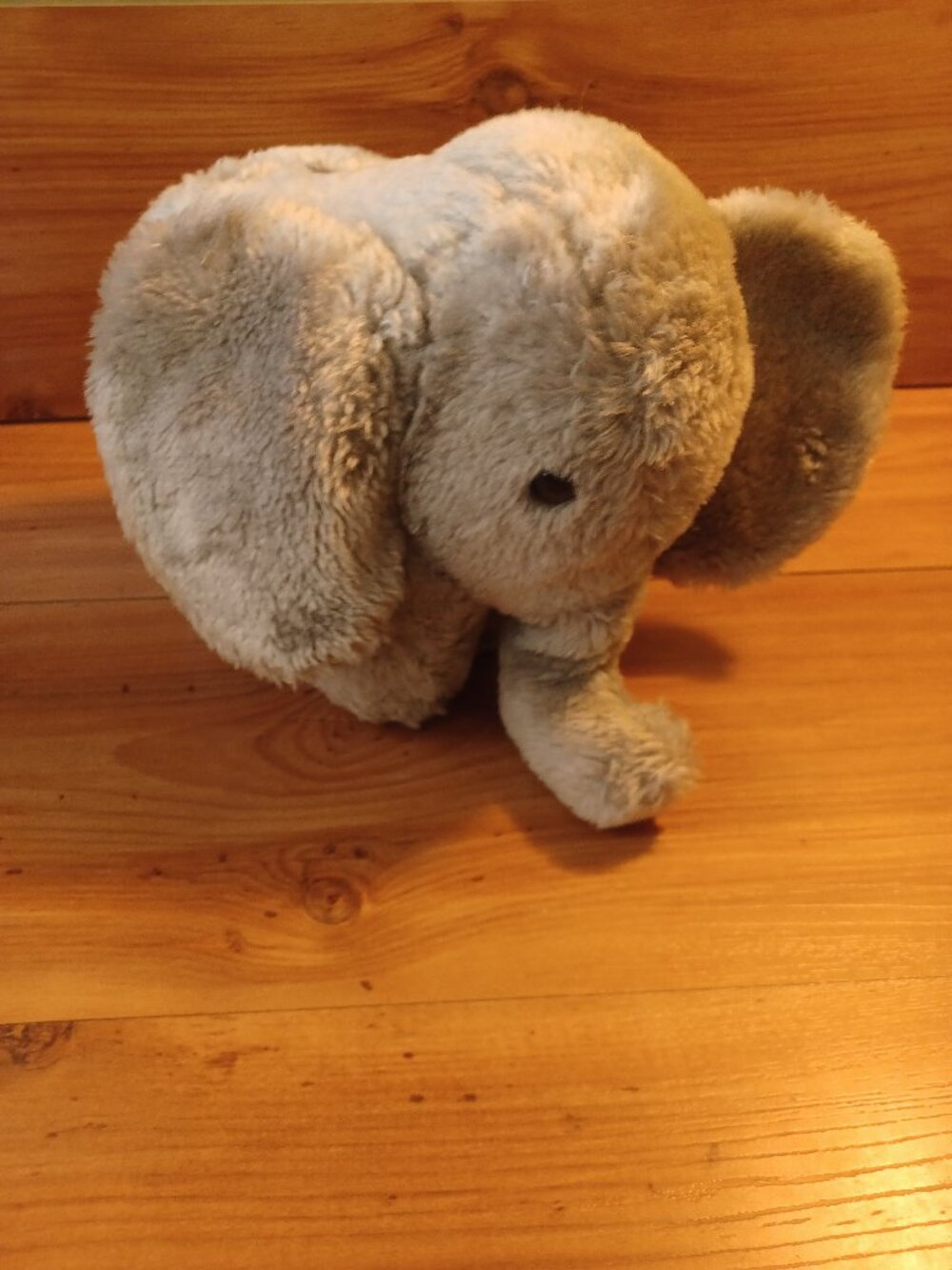 R. Dakin & Company Elephant Piggy Bank